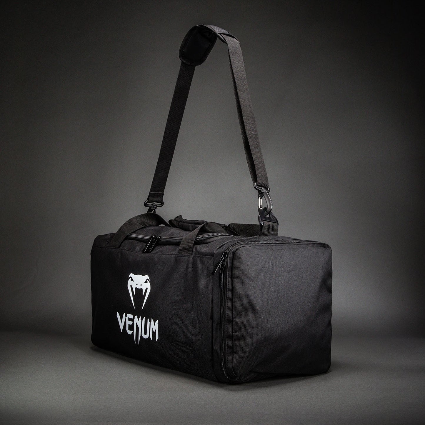Venum Essential Sports Bag (26L) - Black