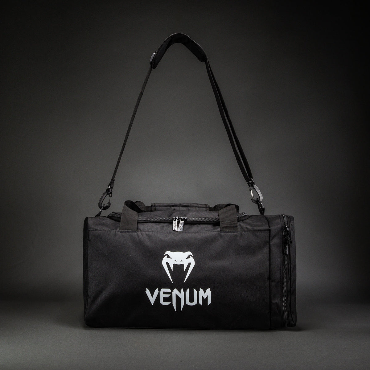 Venum Essential Sports Bag (26L) - Black