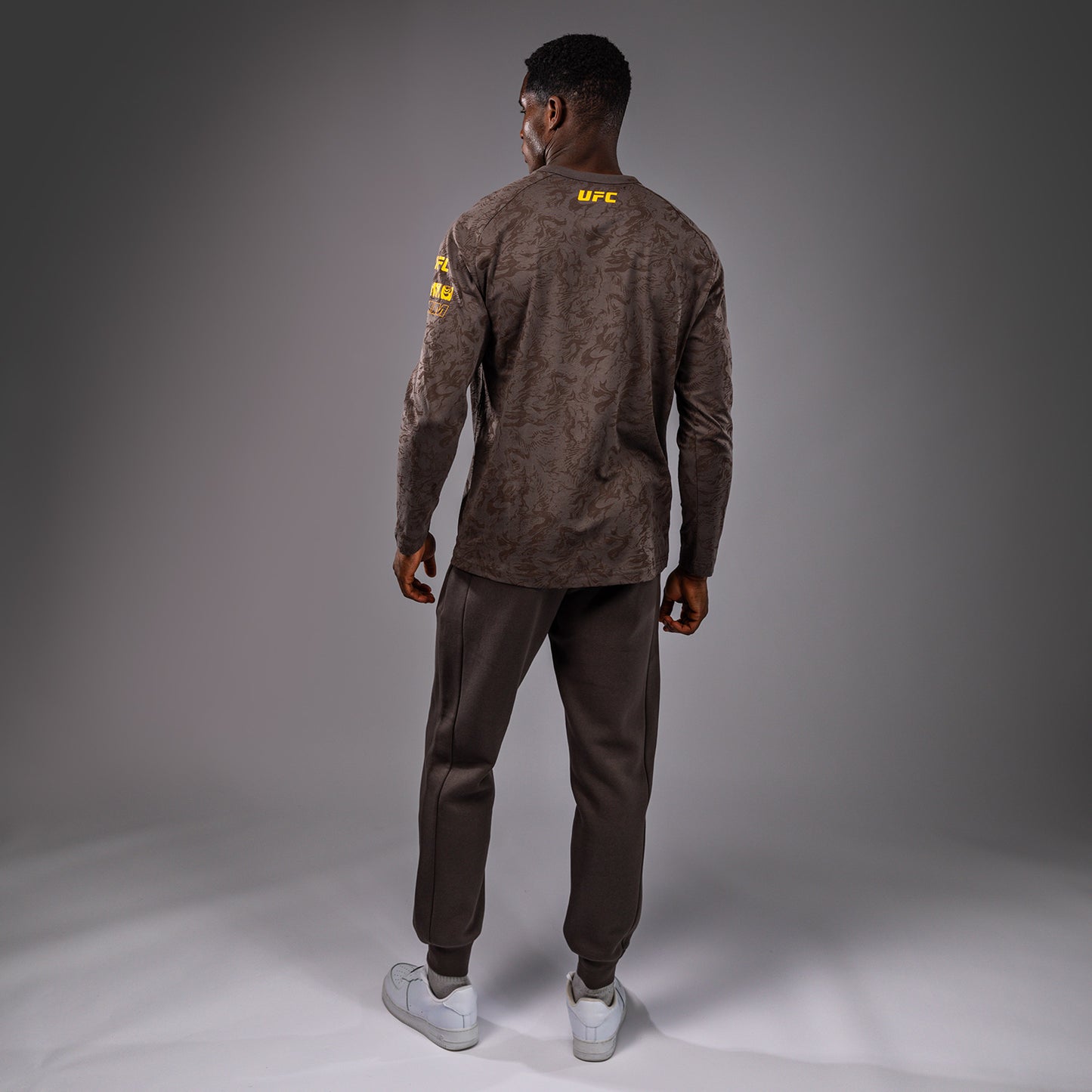 UFC Fusion by Venum Fight Week Men’s Long Sleeve T-Shirt - Earthen Brown