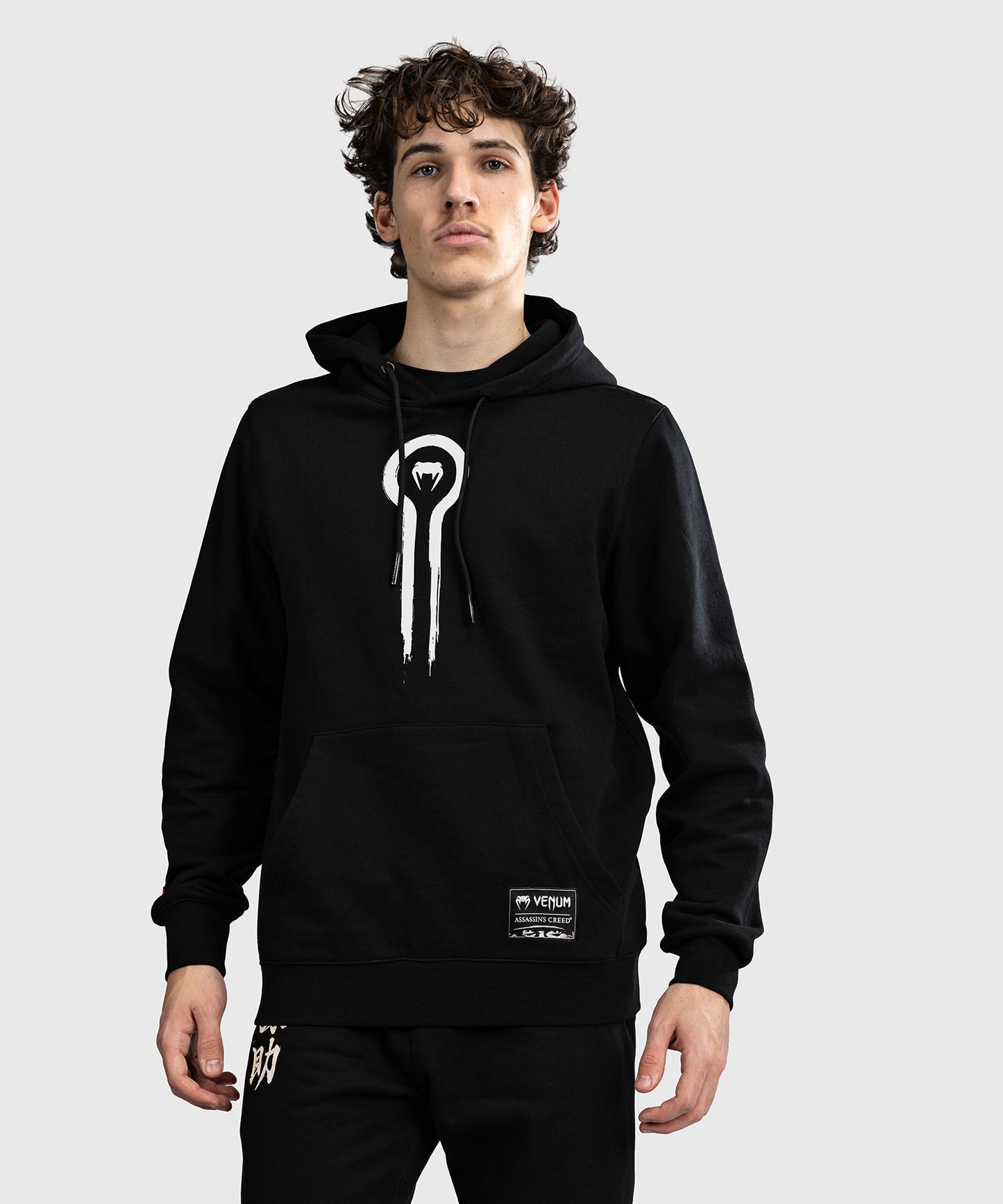 Venum x Assassin's Creed Shadows Hoodie - Black