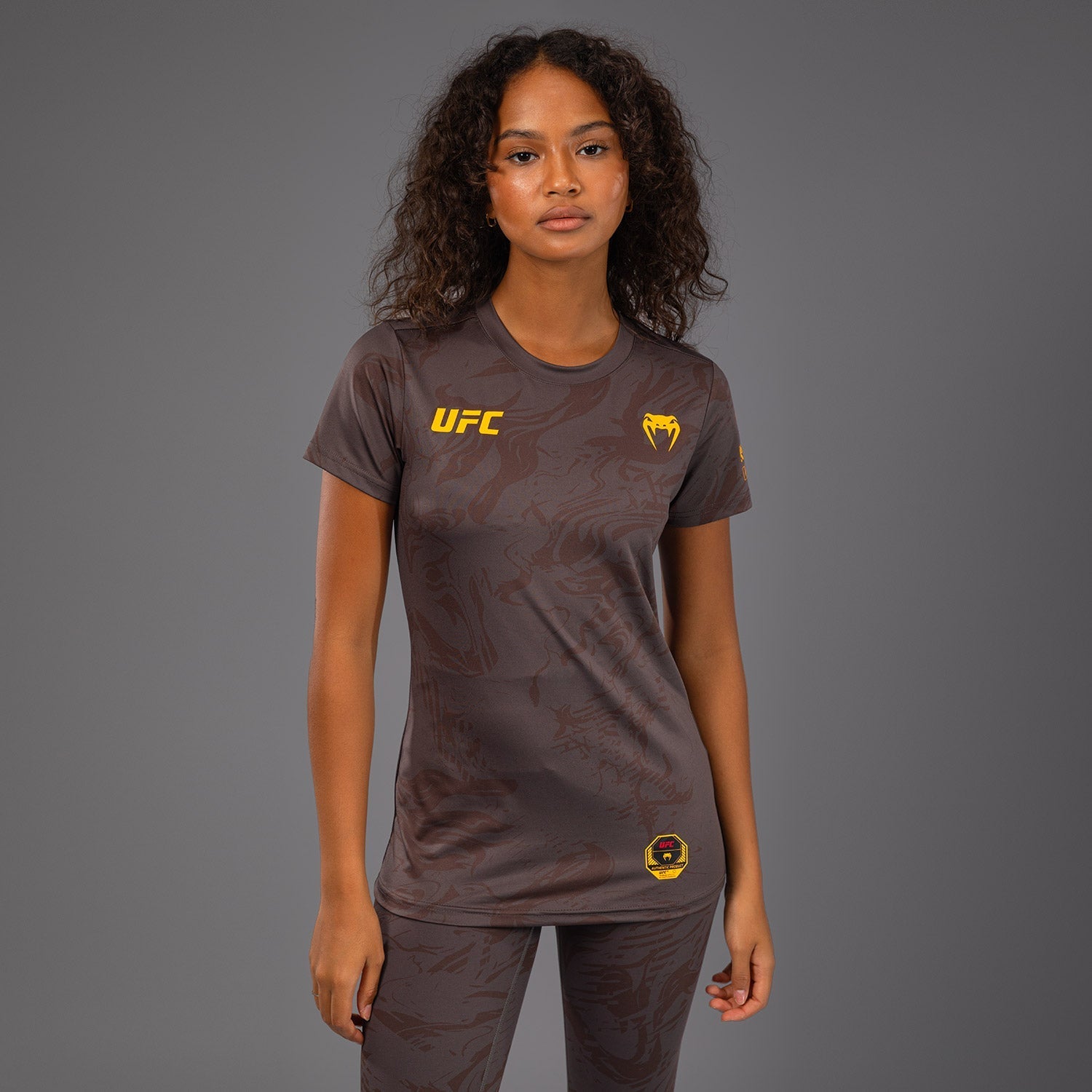 UFC Fusion by Venum Fight Week スウェットシャツ UFC Fusion by Venum Fight Week Women's Dry-Tech T-Shirt