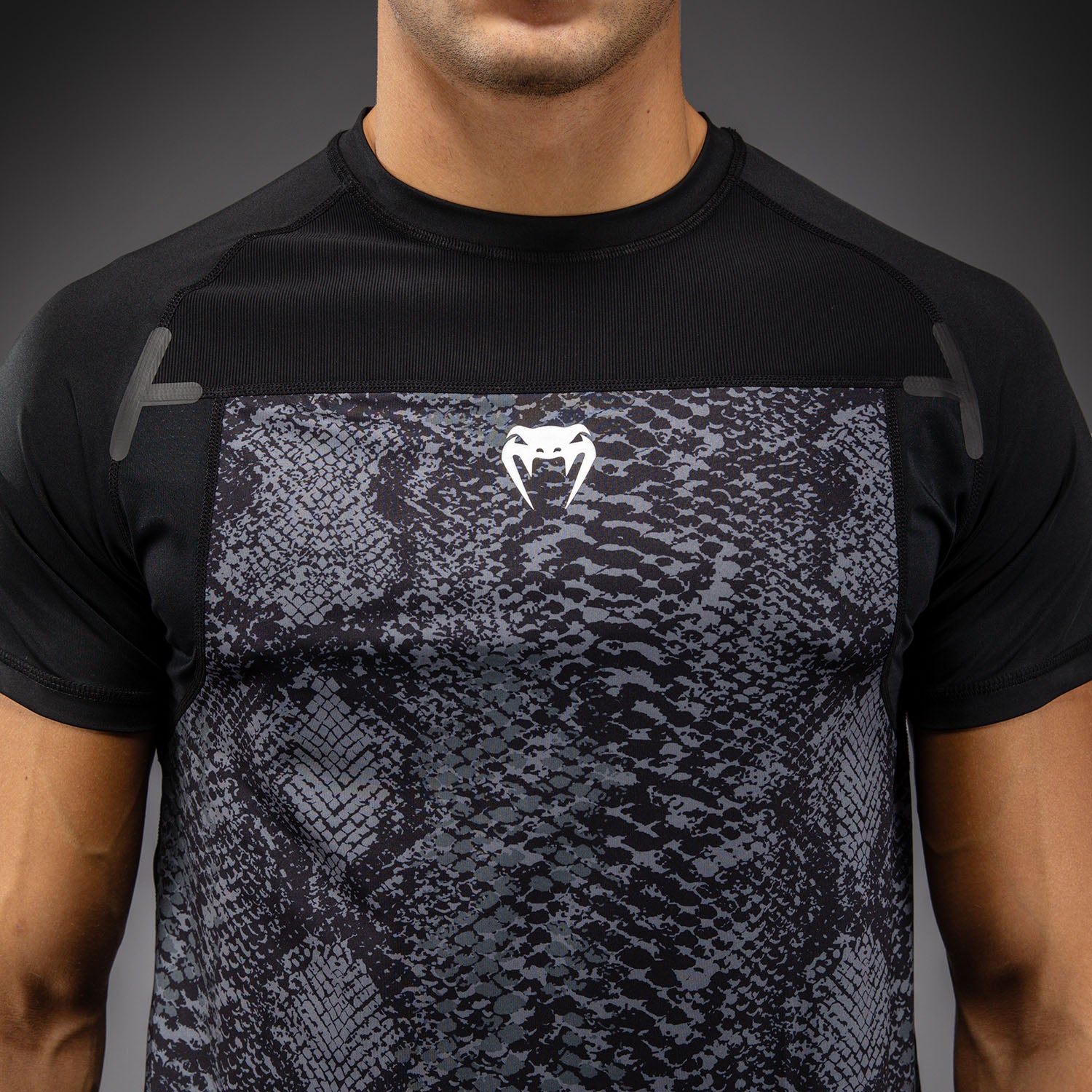 Venum G-Fit Scales Dry-Tech T-Shirt - Black/ Charcoal Grey - Venum