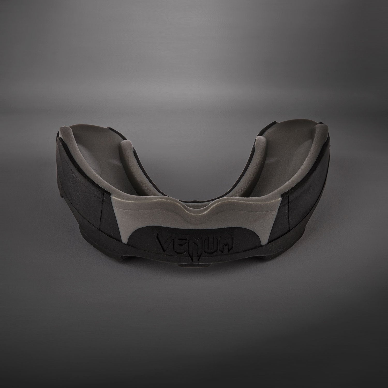 Venum Predator Mouthguard - Black - Venum product-type_Mouthguards