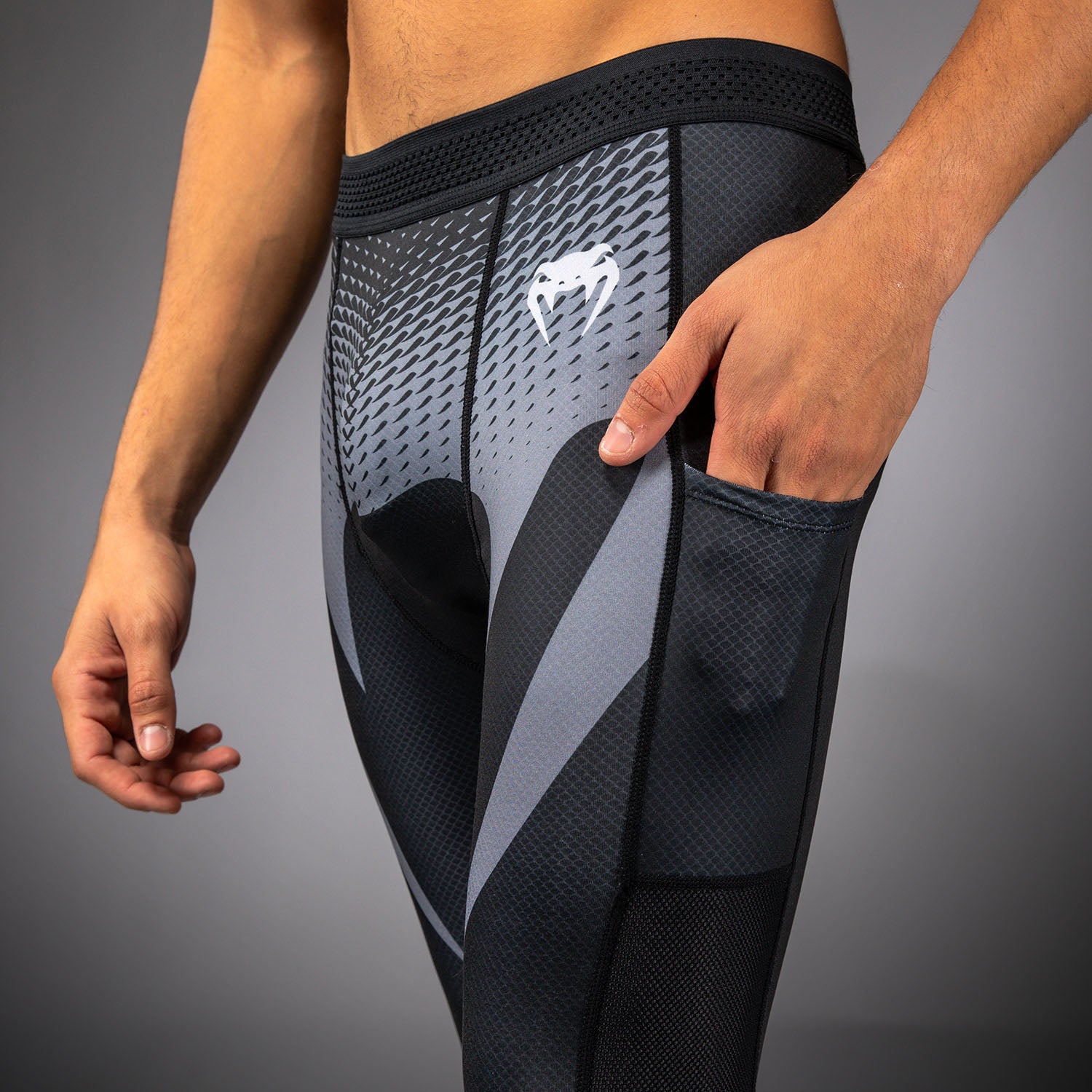 Venum No Gi Spats - Black/ Silver Grey - Venum