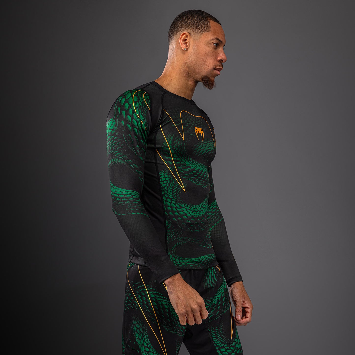 Venum Matupa Long Sleeve Rashguard - Black/Green/Gold