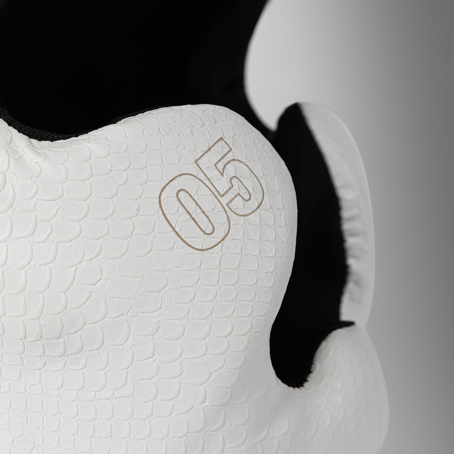 Venum Impact Evo Scales Headgear - Ivory