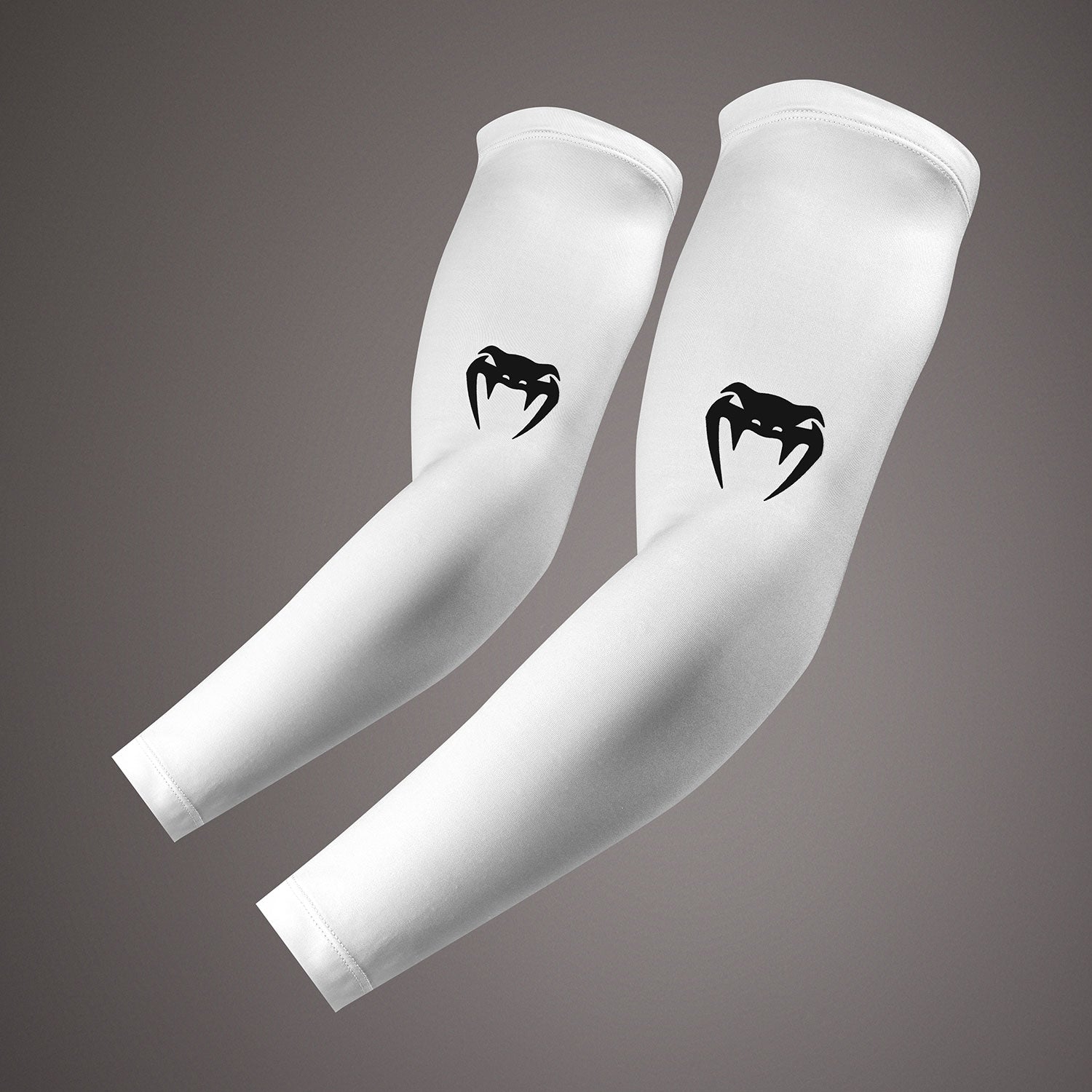 Venum Lineup Arm Sleeves - White/Black - Venum