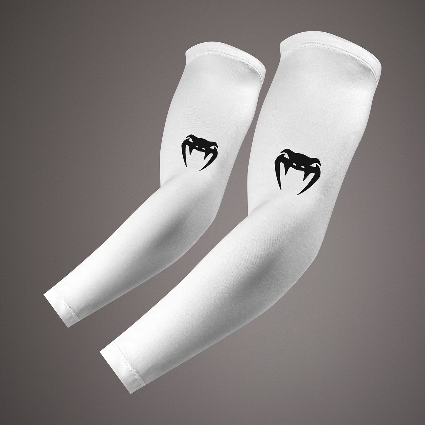 Venum Lineup Arm Sleeves - White/Black