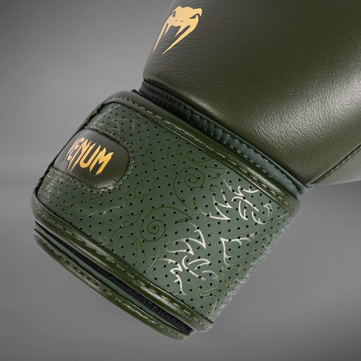 Venum Power 2.0 Boxing Gloves - Deep Forest Green