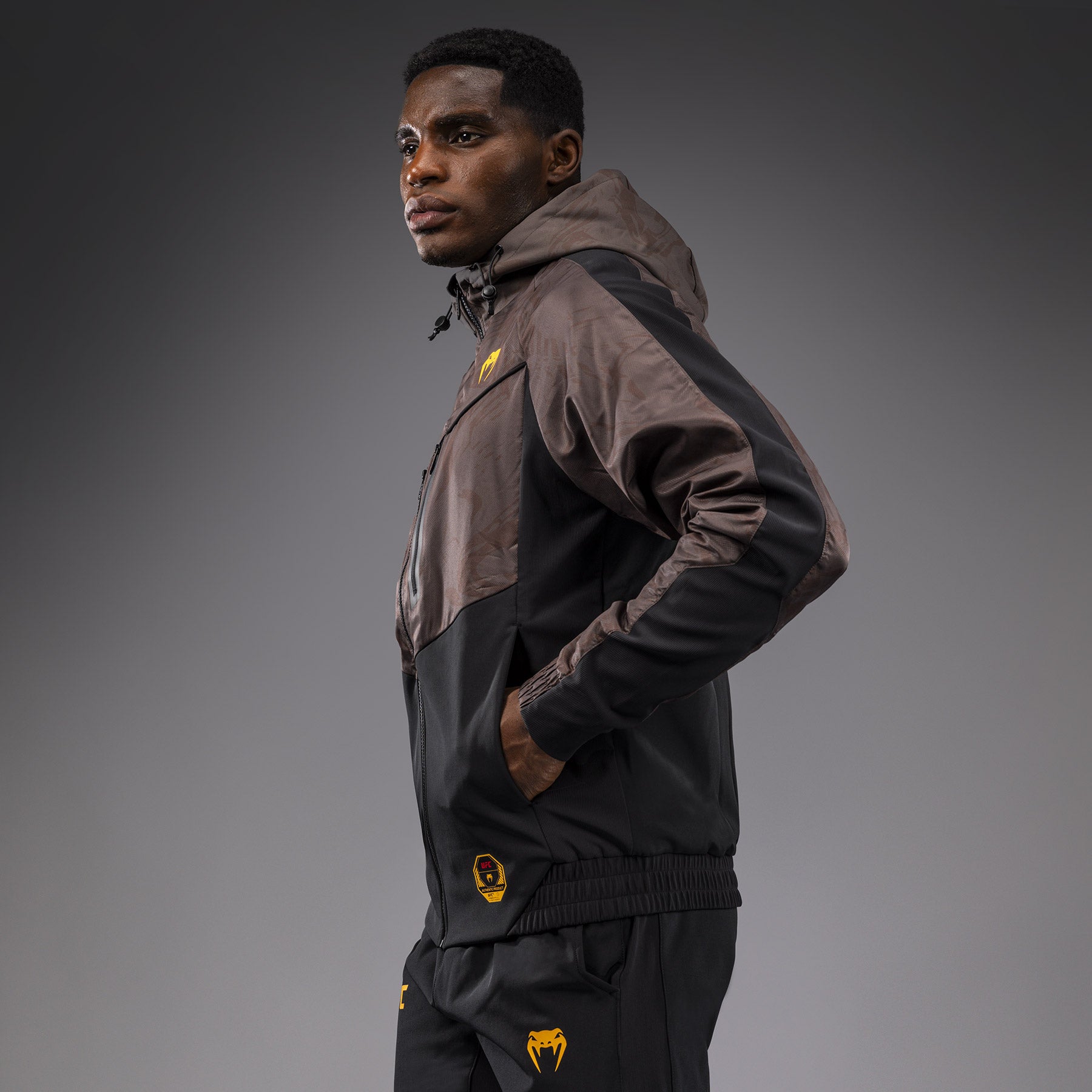 正規品 Venum UFC スウェット ズボン Lサイズ Rizin ブラウン 正規品 Venum UFC スウェット ズボン Lサイズ Rizin