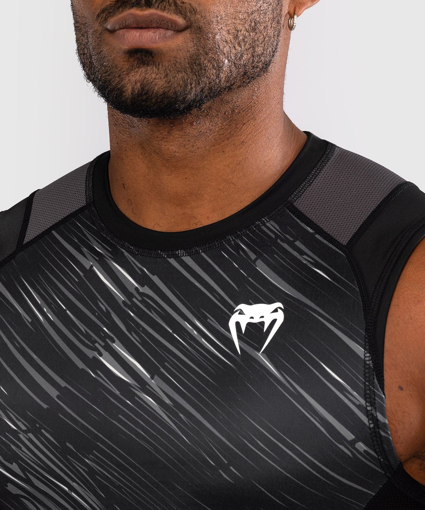 Venum Rapid Sleeveless Rashguard - Black/Storm Grey