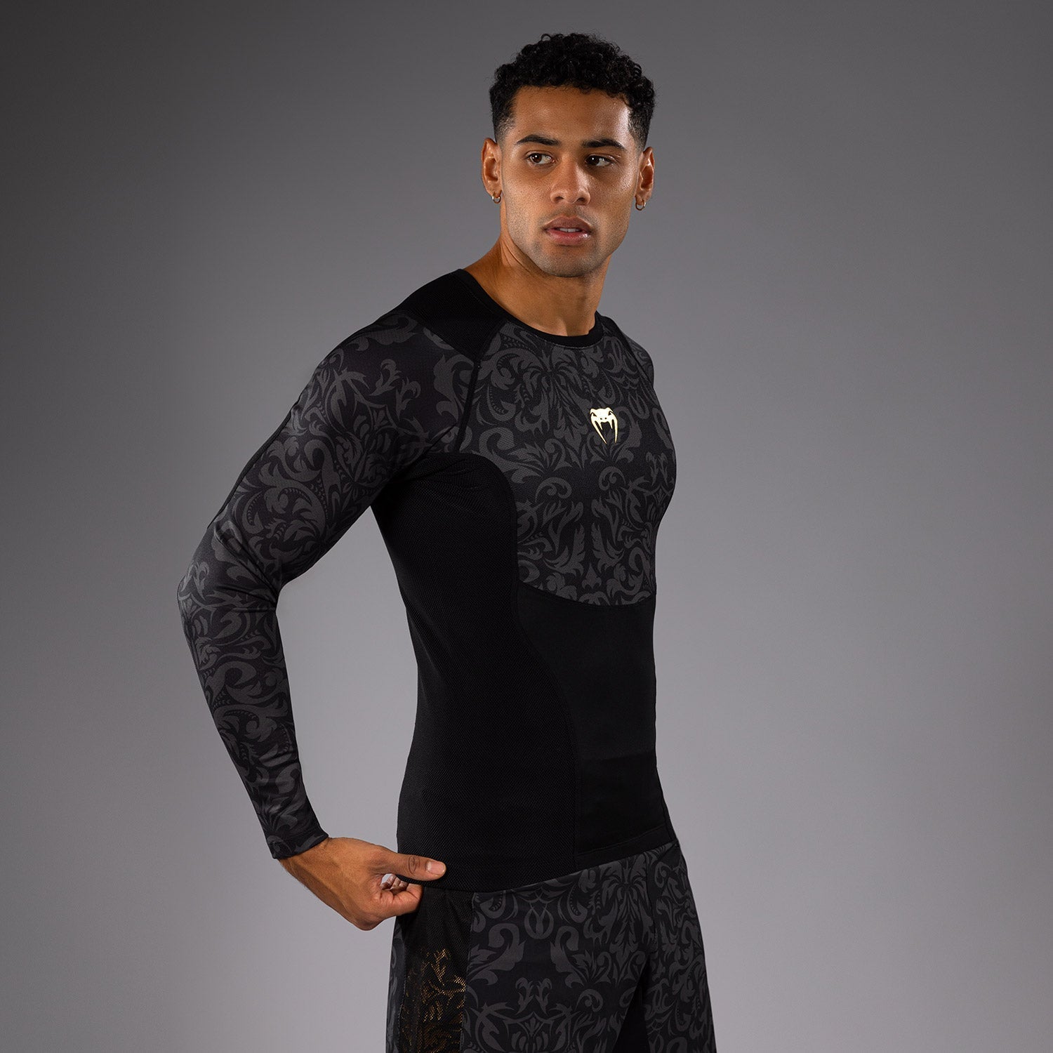 Venum x Topuria Unmatched Edition Long Sleeve Rashguard