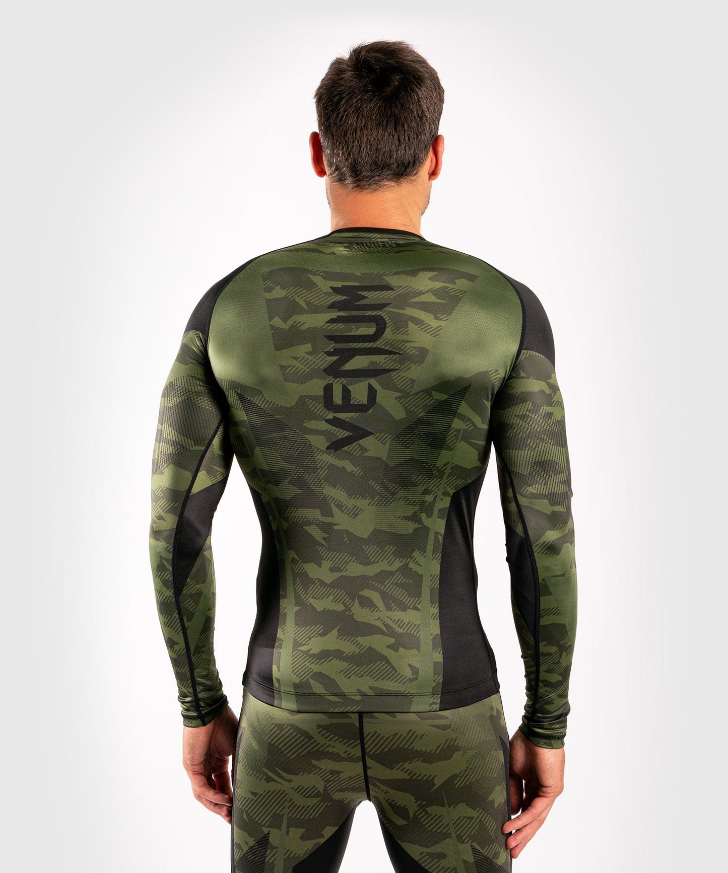 Venum Trooper Rashguard - Long sleeves