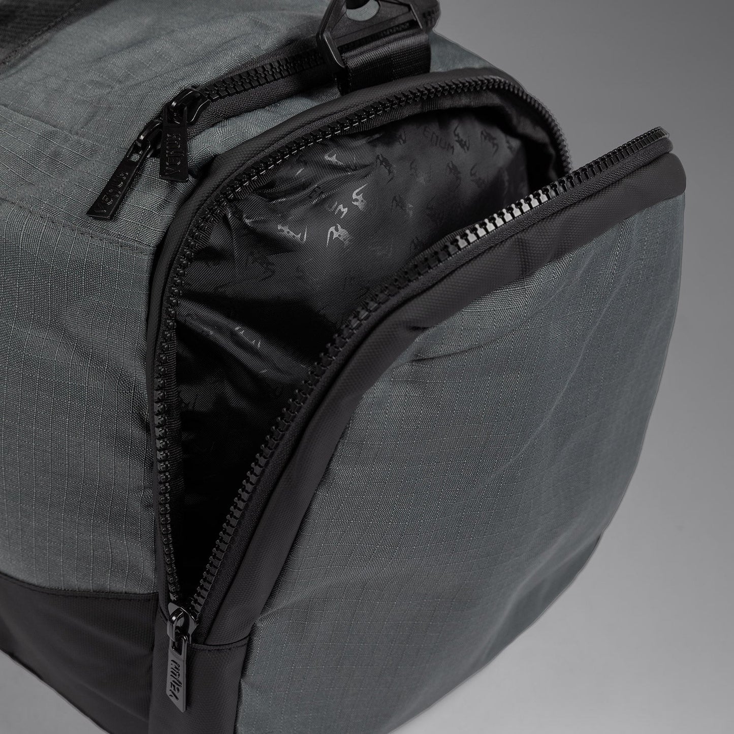 Venum Evo 2 XTrem Ripstop Duffle Sports Bags - Storm Grey