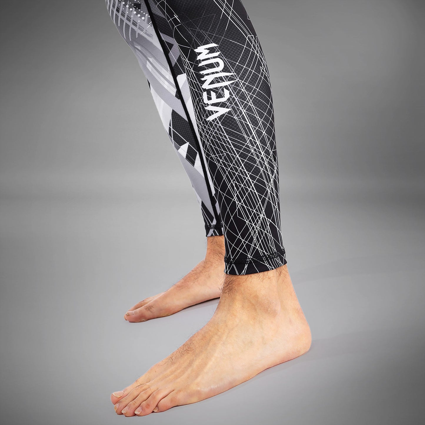Venum Gorilla Jungle Spats - Black/White