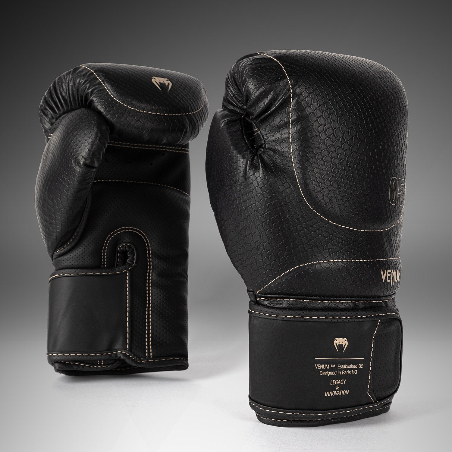 Venum Impact ディエゴロペス Venum Impact Evo Scales Boxing Gloves - Black - Venum