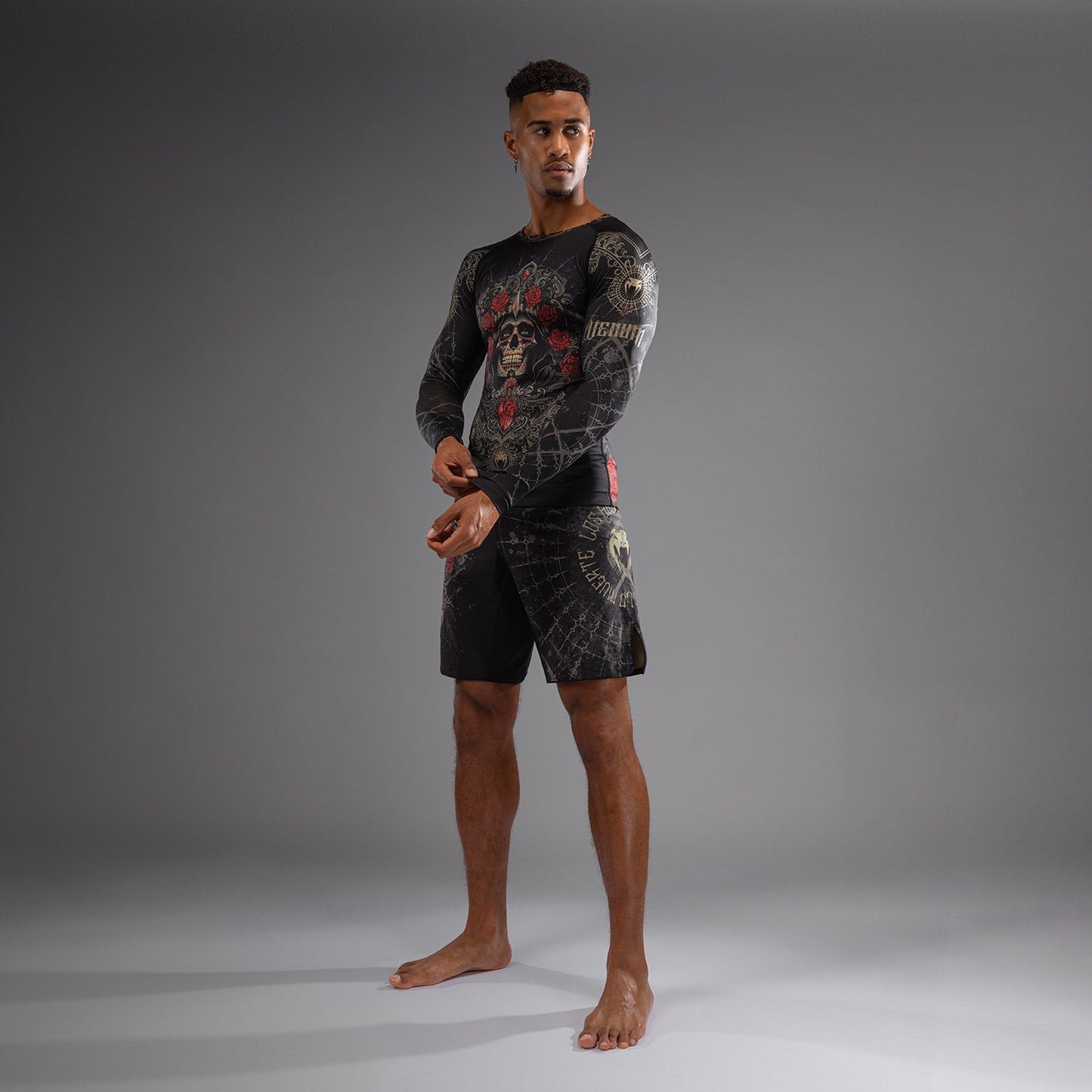 Venum Santa Muerte 5.0 Men’s Long Sleeve Rashguard - Deep Black/Gold