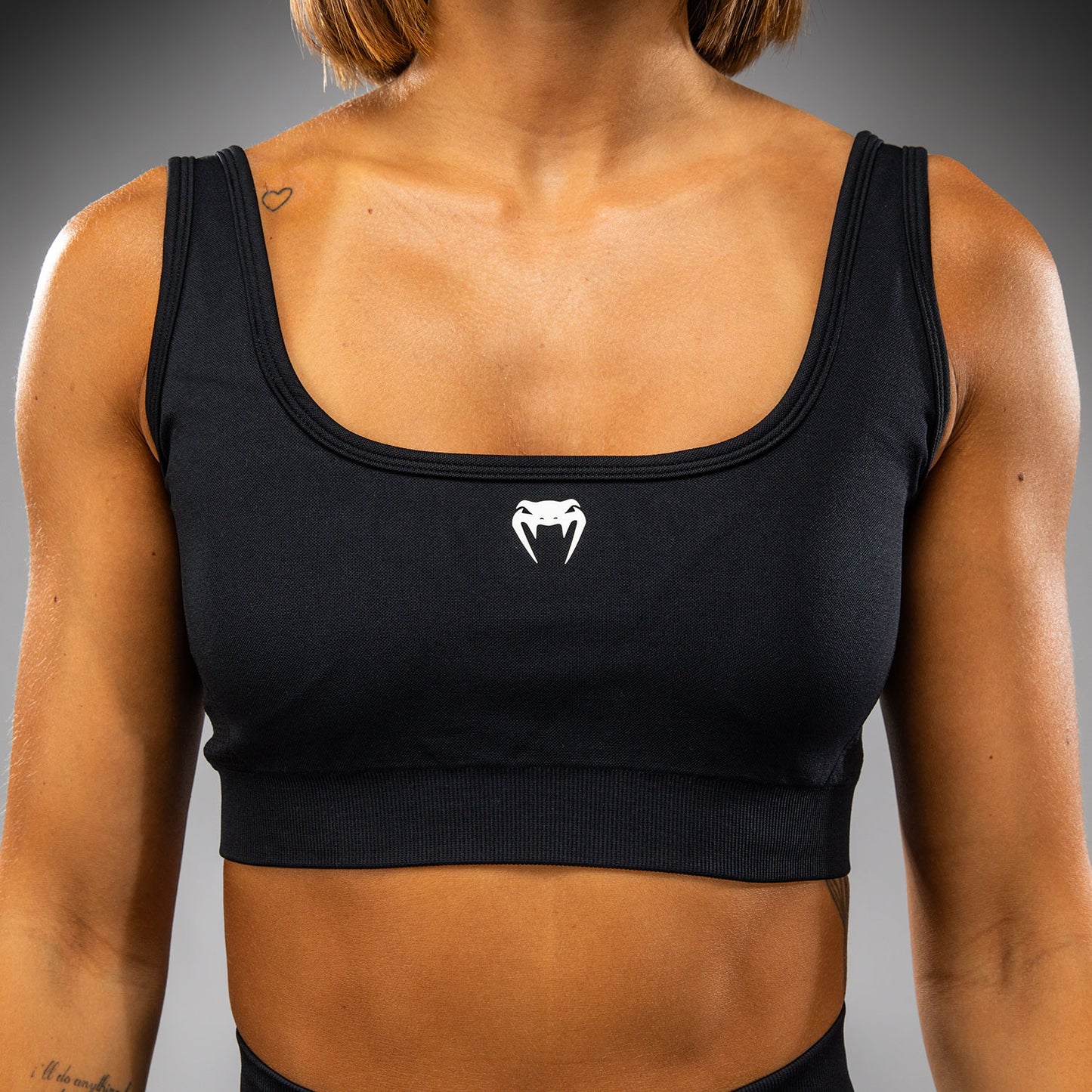 Venum Sculpt Long Sports Bra - Black/White