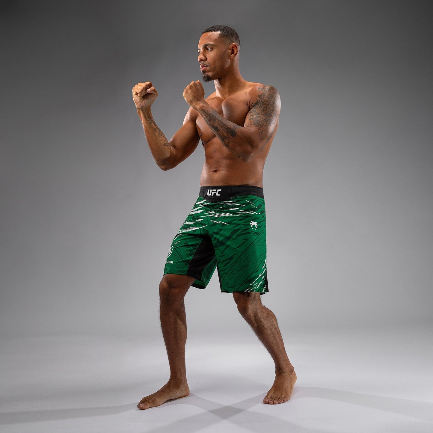 UFC Fusion by Venum Authentic Fight Night Men’s Fight Short - Long Fit - Green