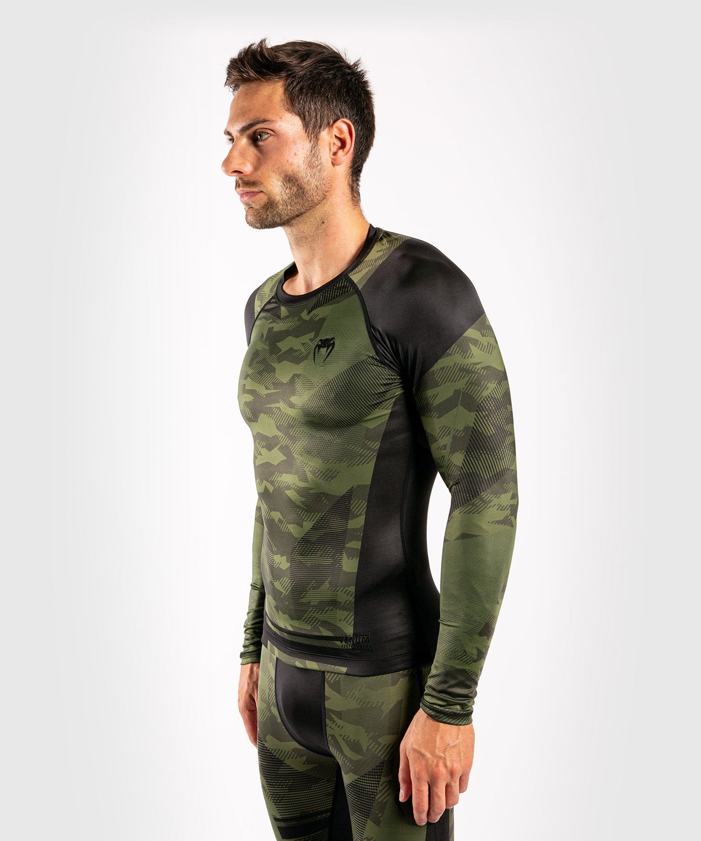 Venum Trooper Rashguard - Long sleeves