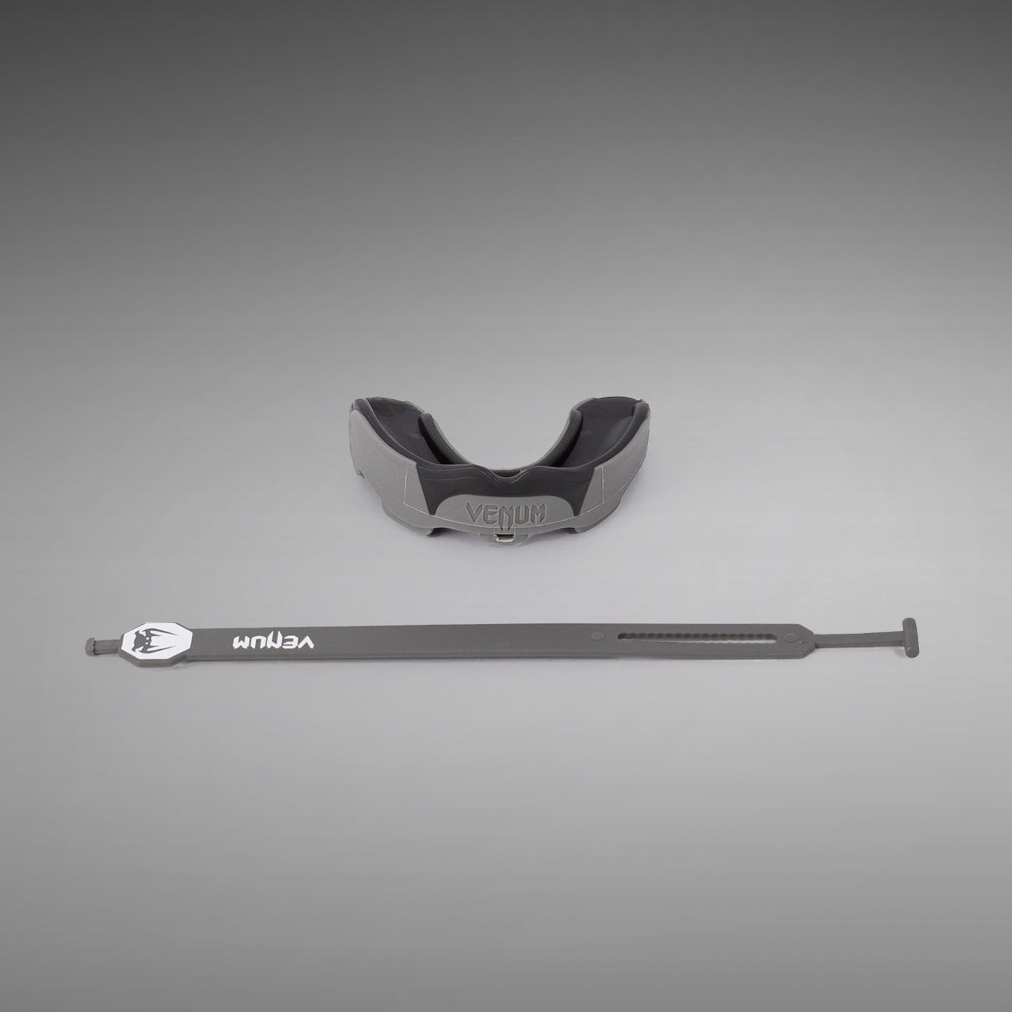 Venum Predator Mouthguard - Strap/Straples - Grey/Black
