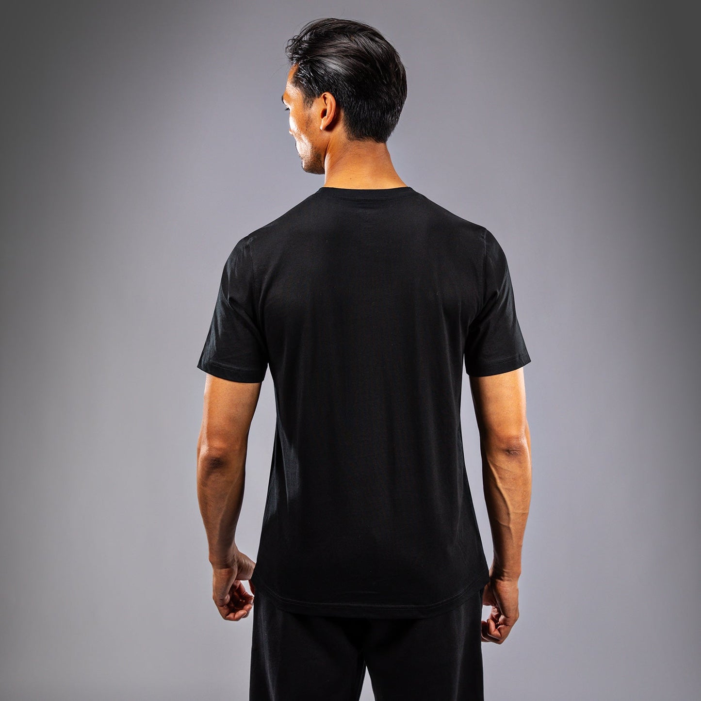 UFC Fusion by Venum Men’s Replica Short Sleeve T-Shirt - Black