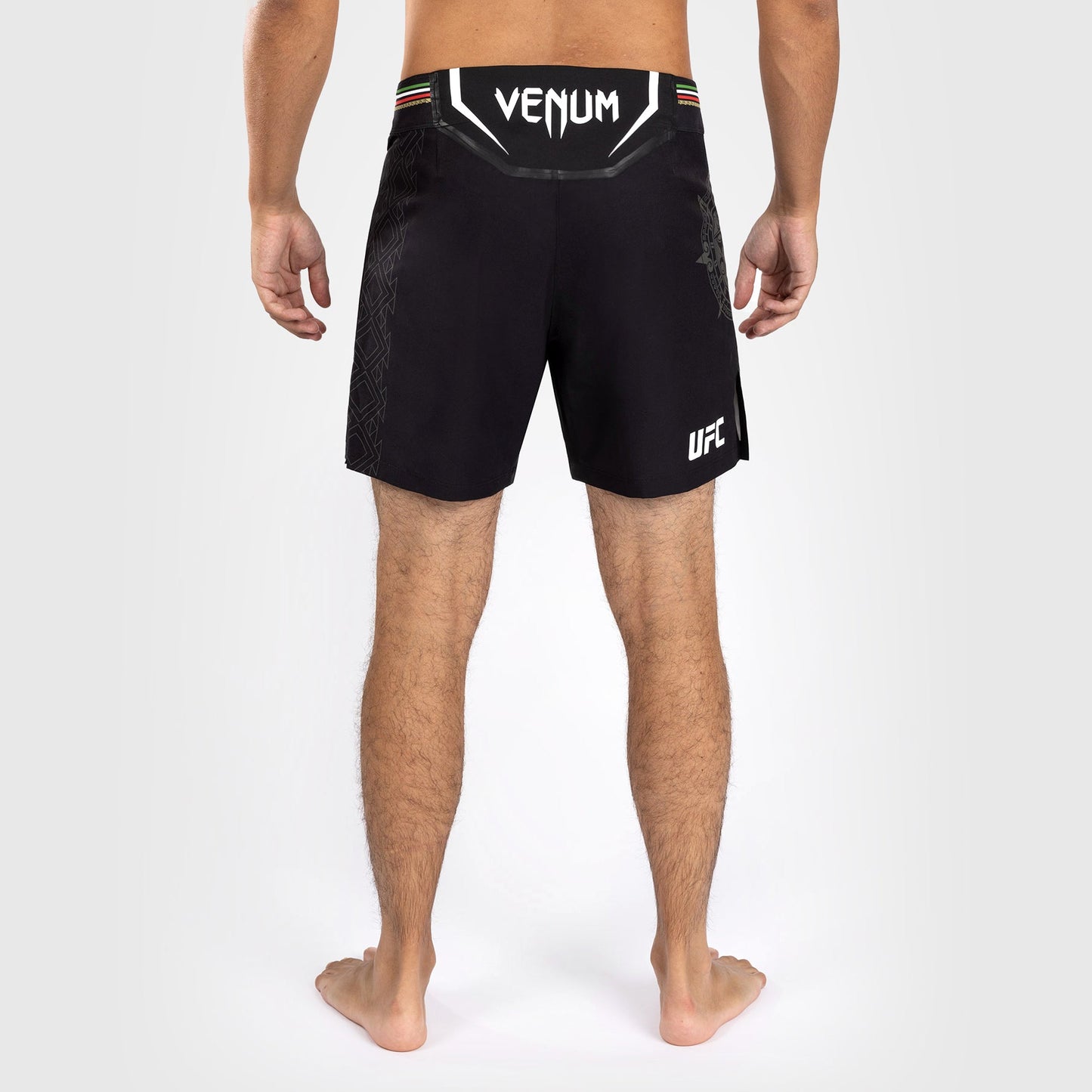 Noche UFC by Venum Authentic Fight Night Men’s Fight Short - Short Fit - Black