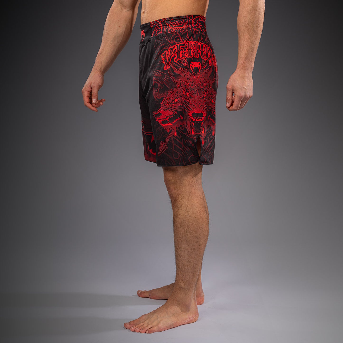 Venum Wolf Atak Fightshorts - Black/Red