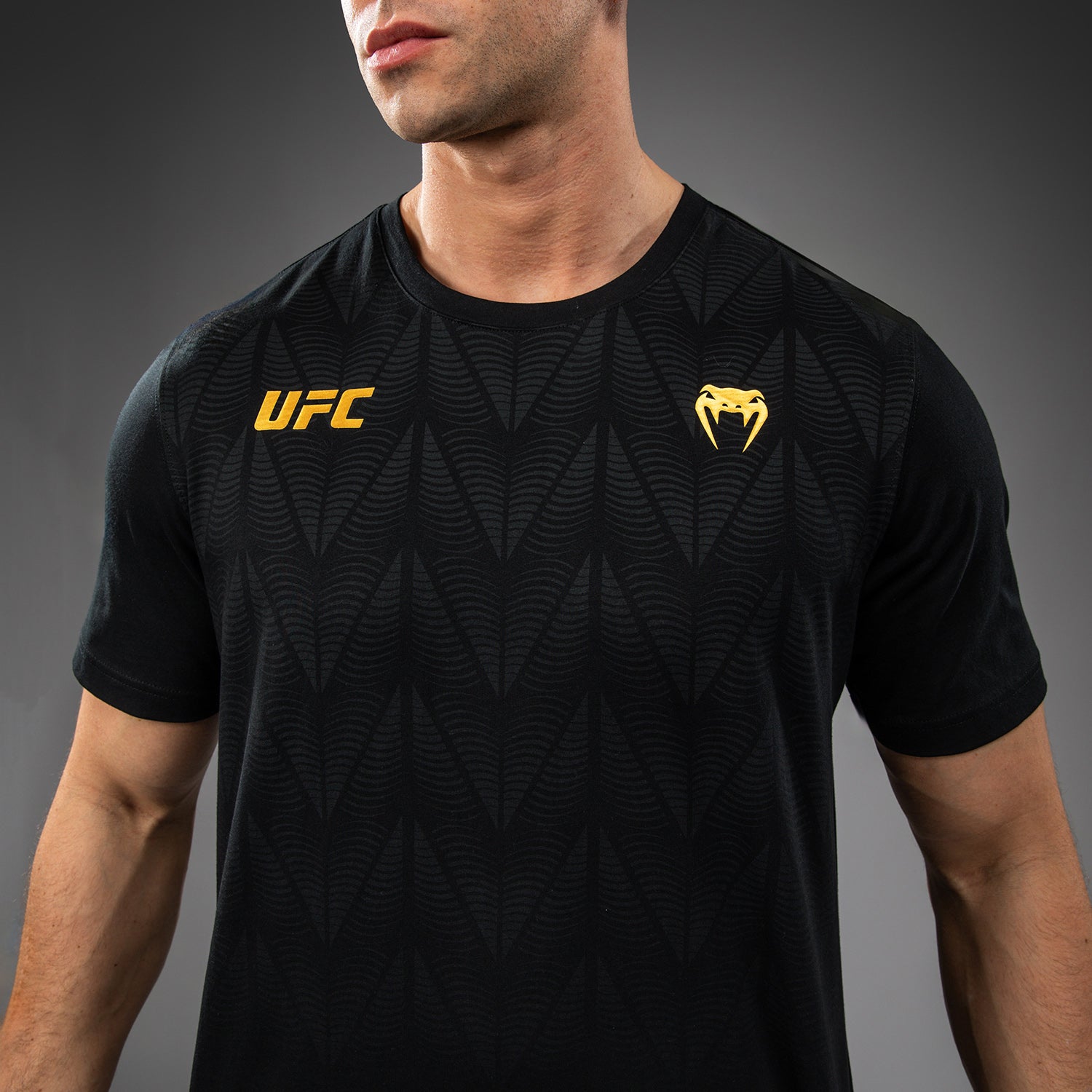 Men's UFC Zenith by Venum Replica Champion T-Shirt - Venum