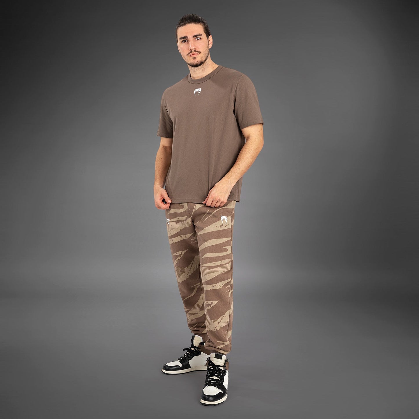 UFC Adrenaline by Venum Fight Week Men’s Short Sleeve T-shirt - Bronze