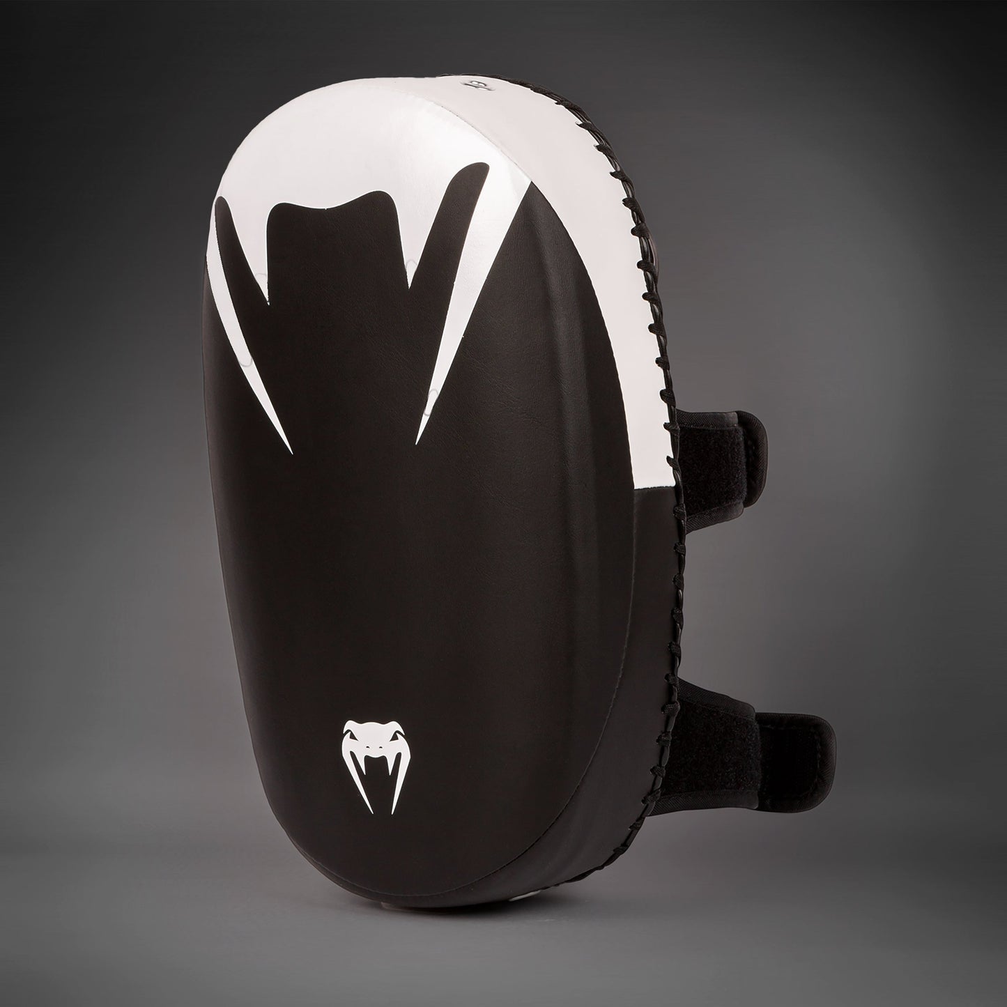 Venum Kick Boxing 2.0 Micro Fiber Paos - Black/White