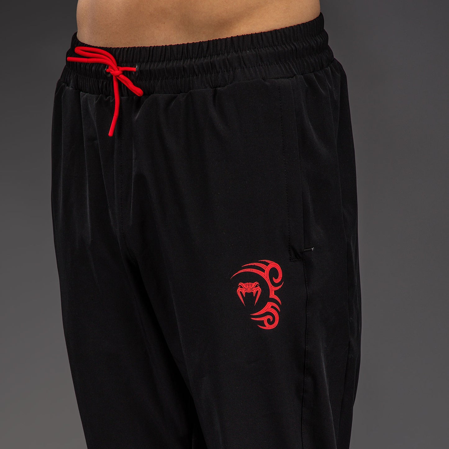Venum x Mike Tyson Tiger Joggers - Deep Black/Intense Red