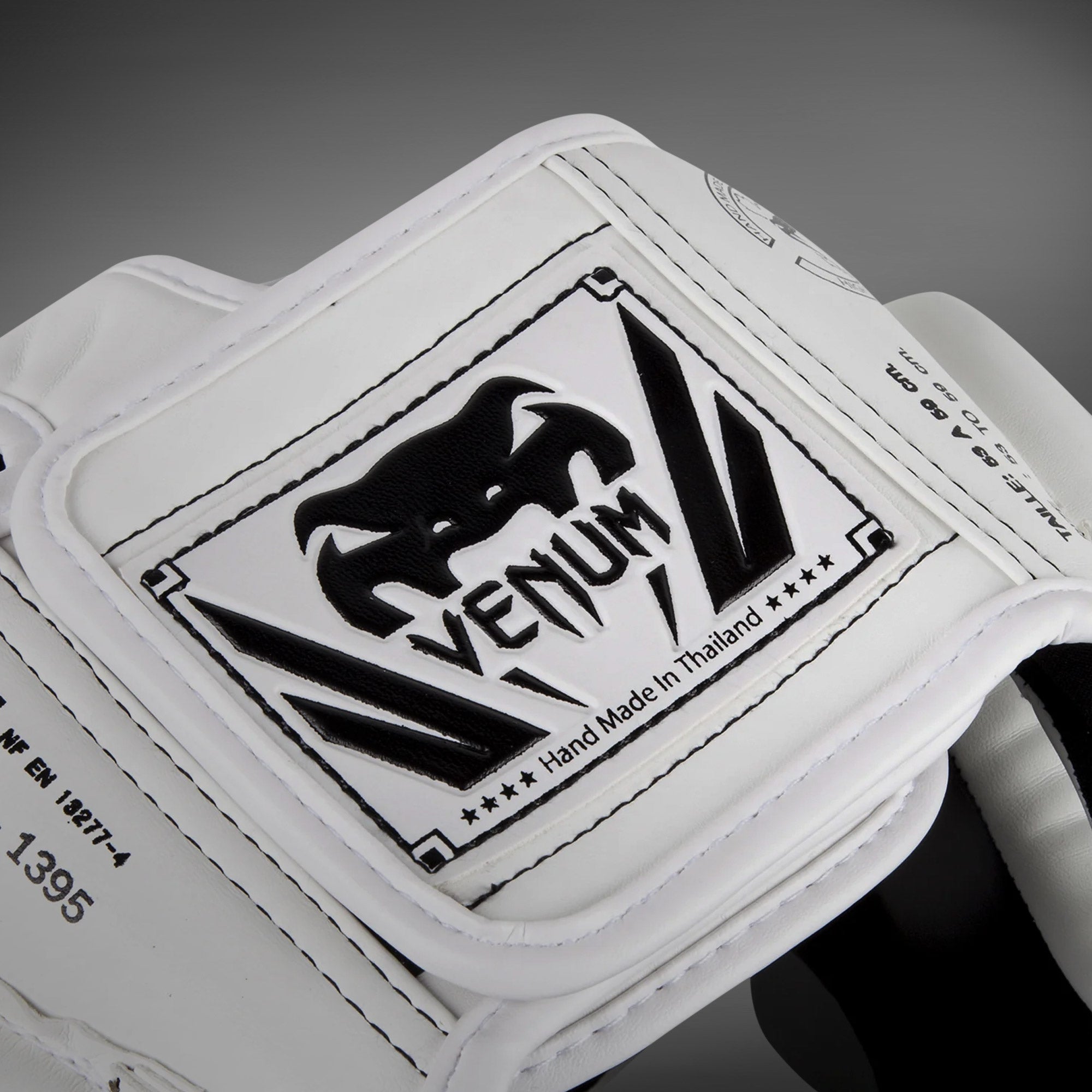 Venum Elite Headgear – White/Black - Venum