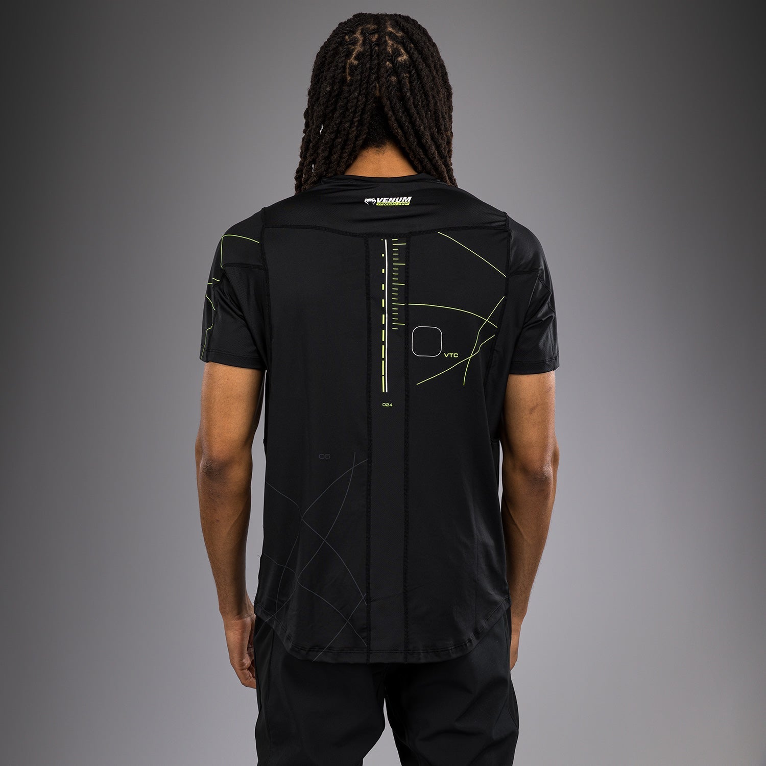 Venum Training Camp 4.0 Dry Tech T-shirt - Black/Neon Green
