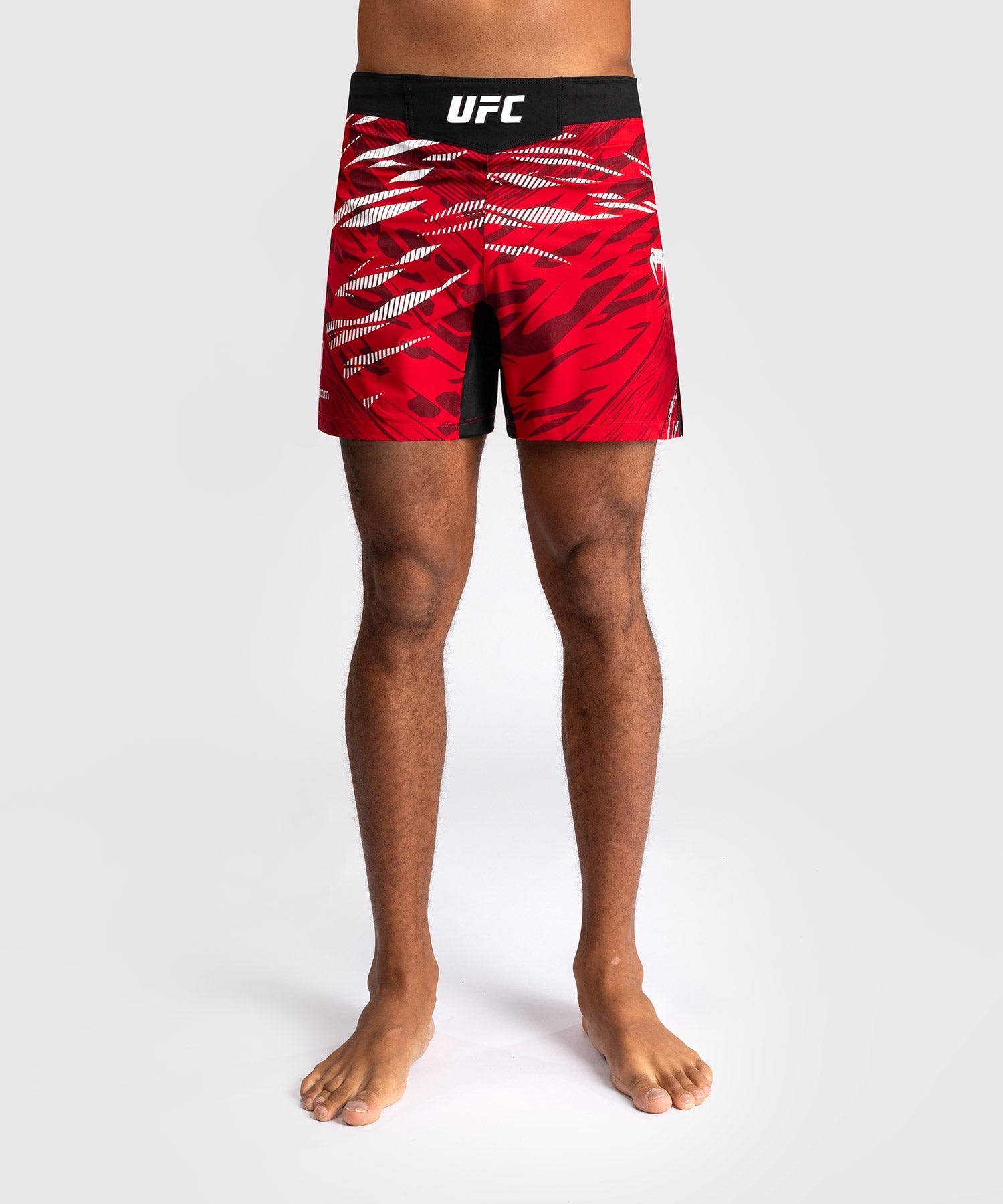 Venum UFC ボクシングショーツ レッド UFC Fusion by Venum Authentic Fight Night Men's Fight Short