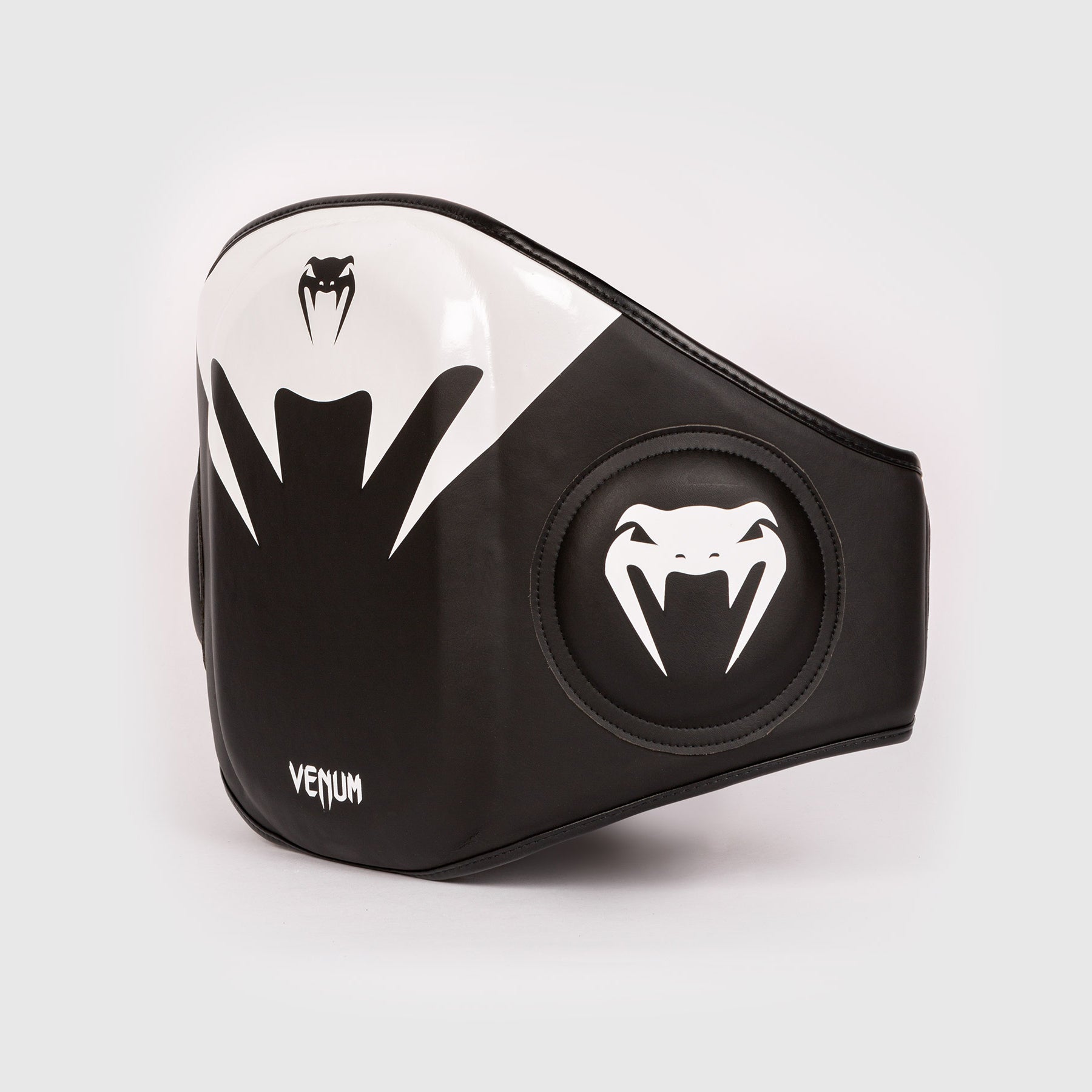 VENUM ヴェナム Elite Belly プロテクター - ブラック Venum Elite Belly Protector - Black/White - Venum