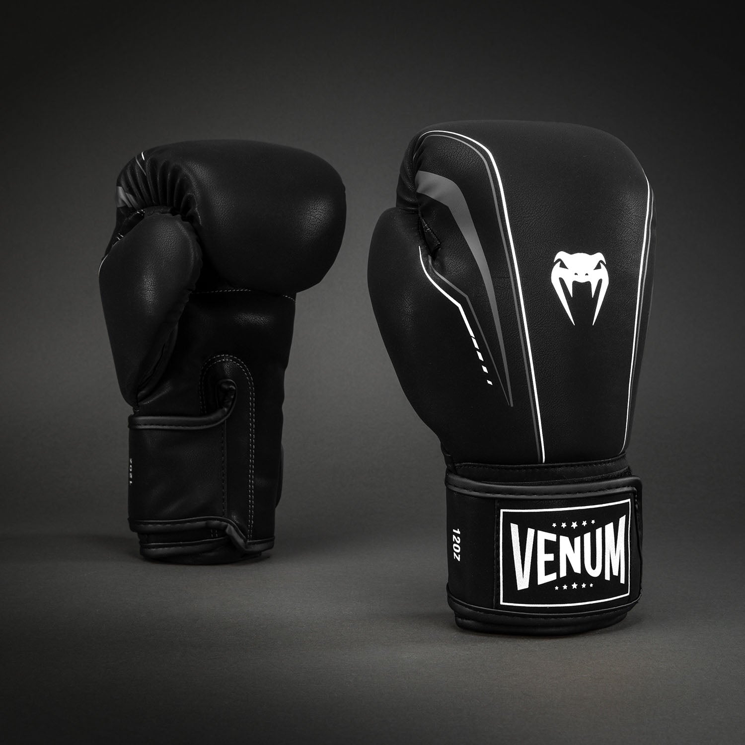 Venum Streamline Boxing Gloves - Black/White - Venum - Venum