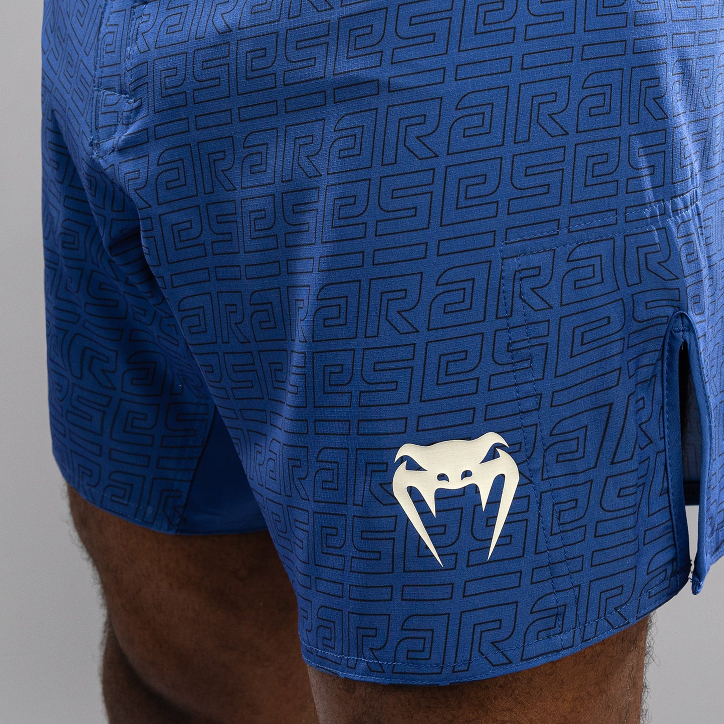 Venum x Ares Men’s Fight Shorts - Royal Blue
