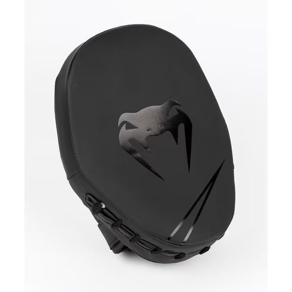 Venum Classic Curved Punching Mitts   Venum