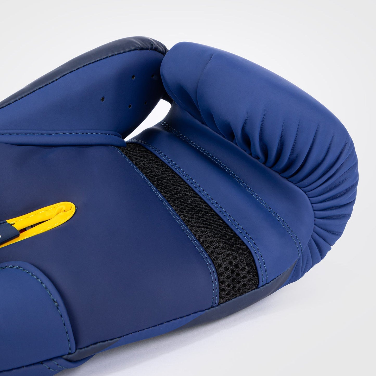 Venum Challenger 4.0 Boxing Gloves - Sport 05