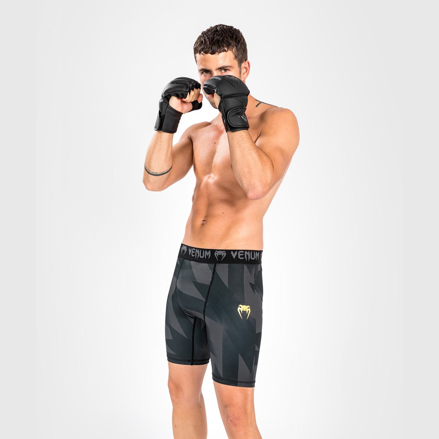 Venum Razor Vale Tudo Shorts - Black/Gold