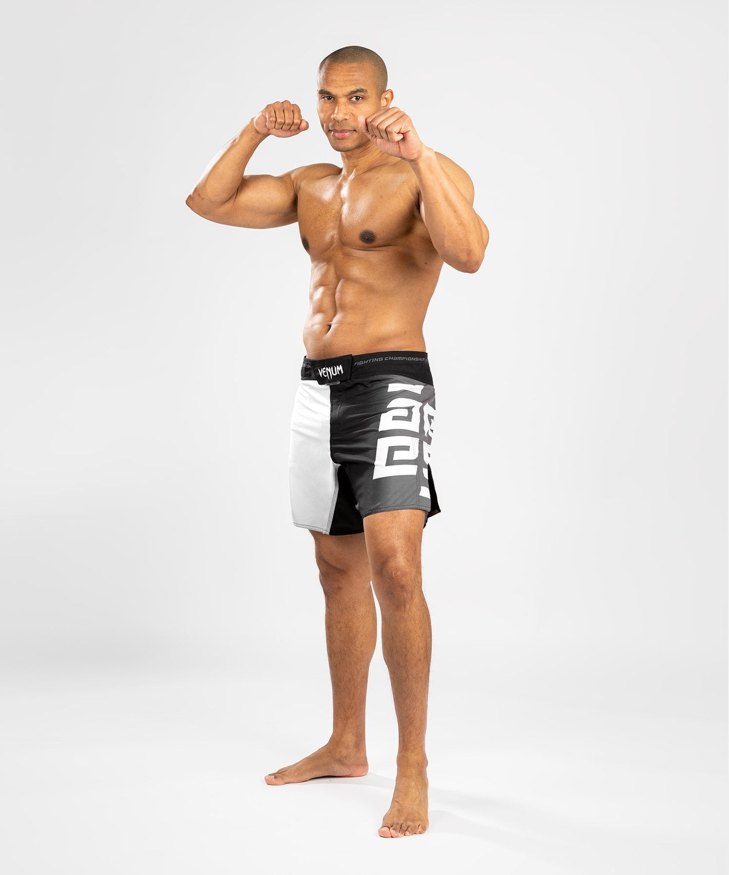 Venum x Ares Fightshort - White