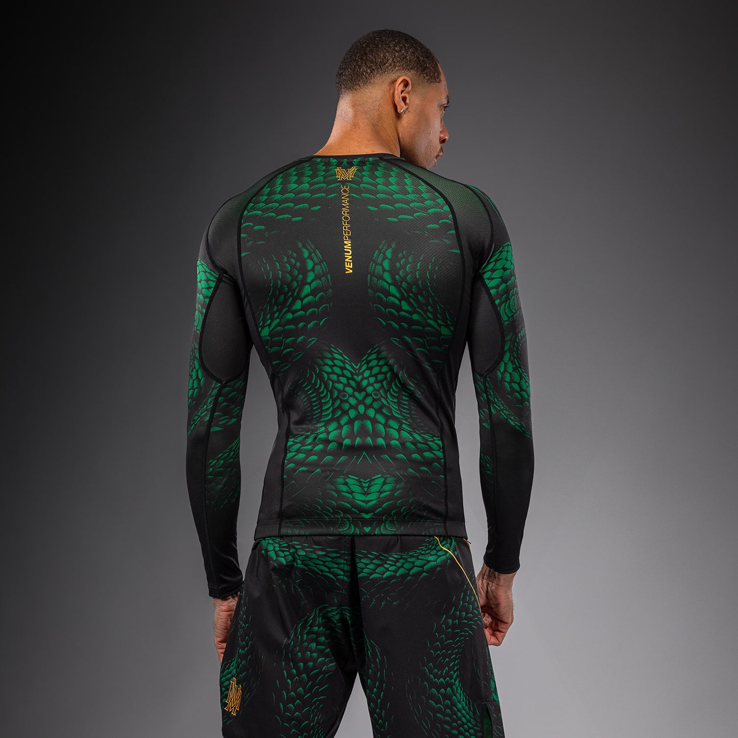 Venum Matupa Long Sleeve Rashguard - Black/Green/Gold