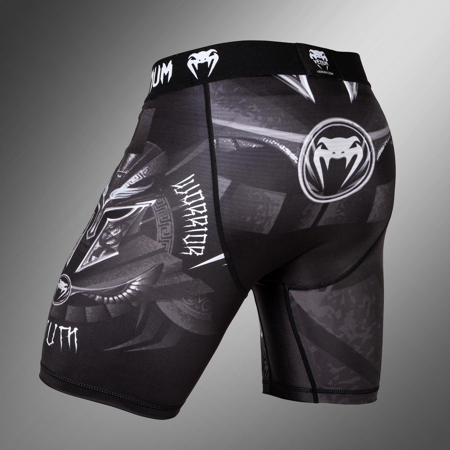 Vale Tudo Shorts Venum Gladiator 3.0 - Black/White