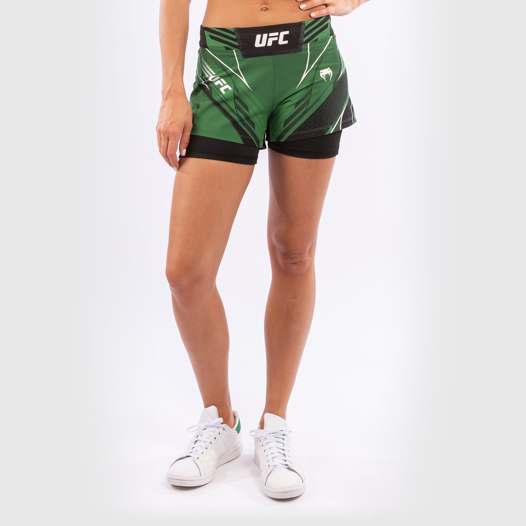 UFC Venum Authentic Fight Night Women's Shorts - Short Fit - Green