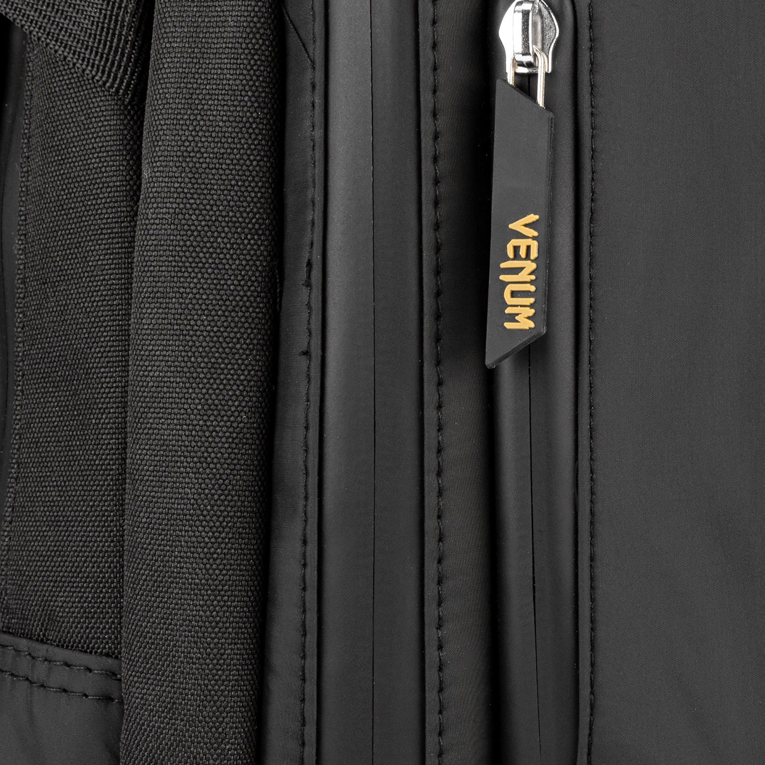 Venum Challenger Pro Evo BackPack (20-25L) - Black/Gold