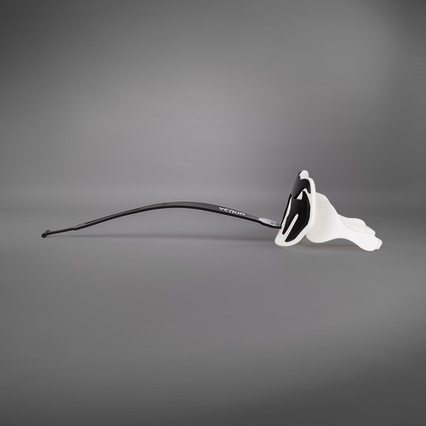 Venum Elite Lipguard Logo Edition - White/Black