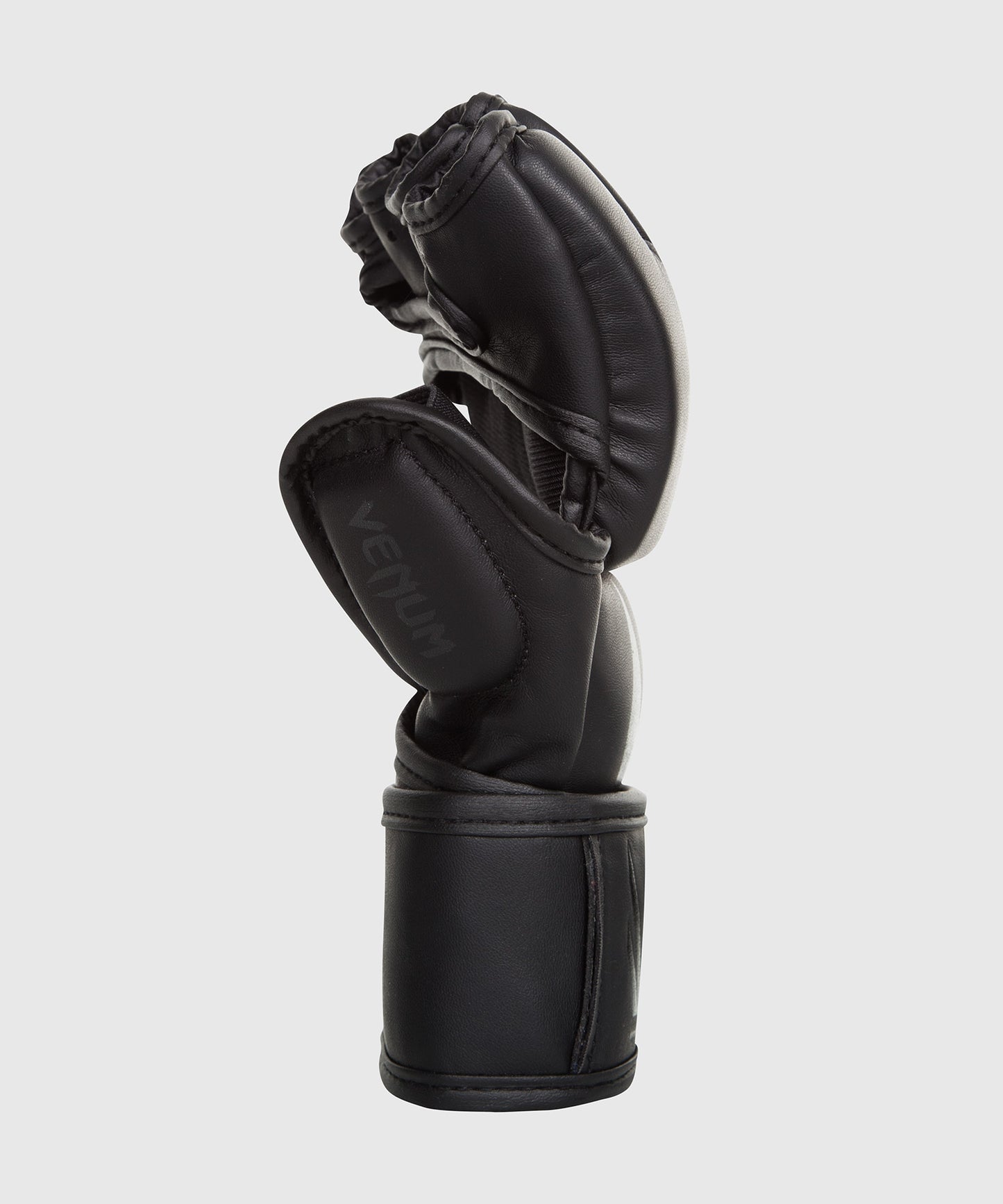Venum Challenger MMA Gloves - Matte/Black