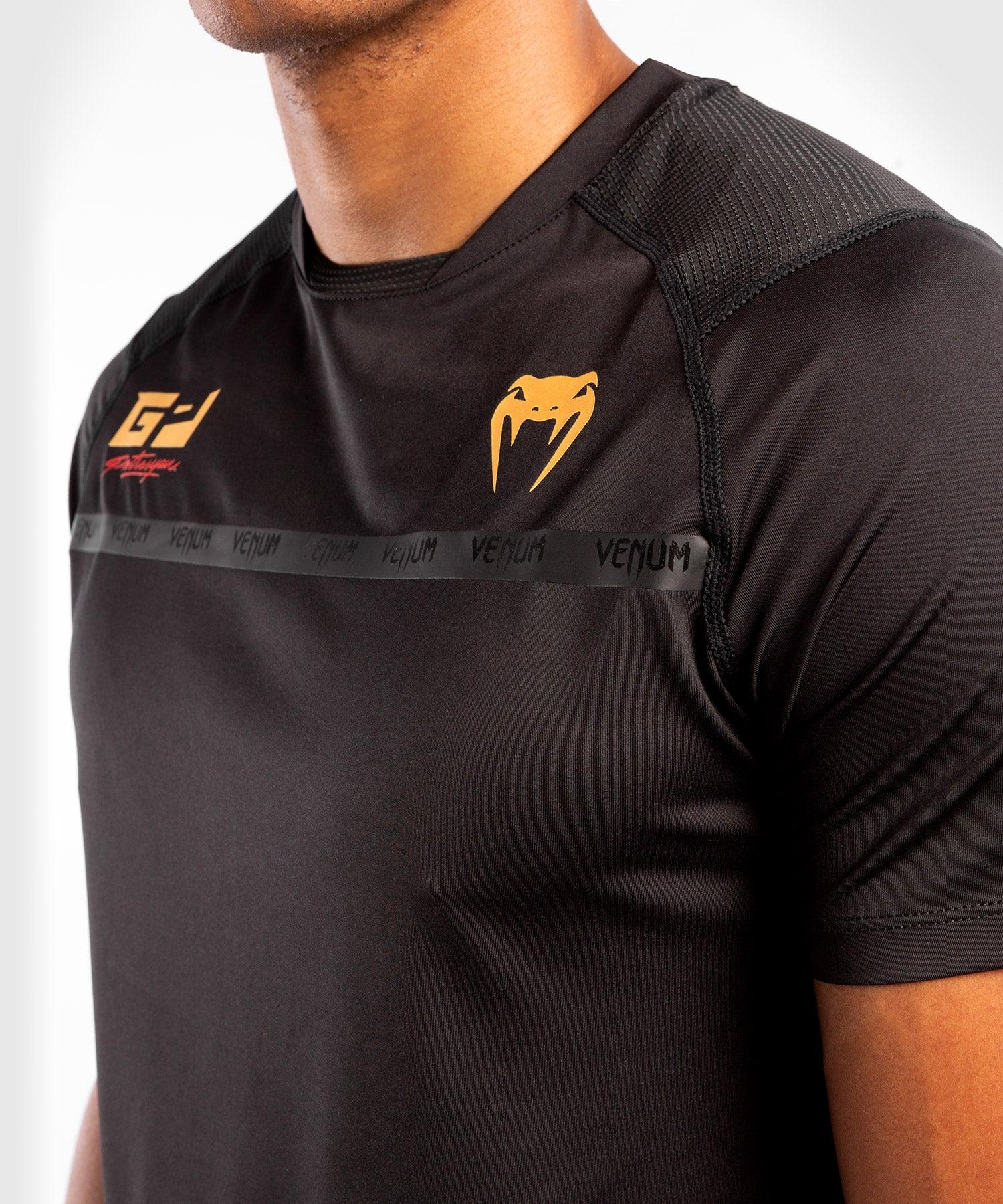 Venum Petrosyan 2.0 Dry-Tech T-shirt - Black/Gold Picture 6