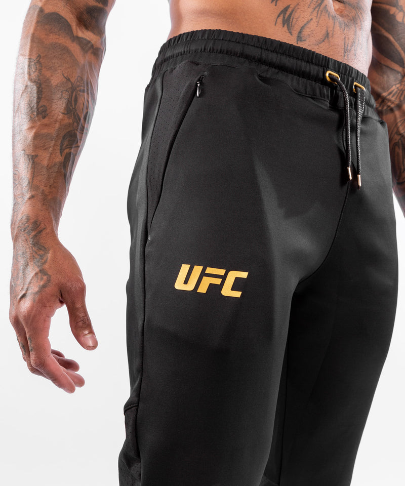 Pantalón De Chándal Para Hombre UFC Venum Authentic Fight Night Walkout - Campeón 